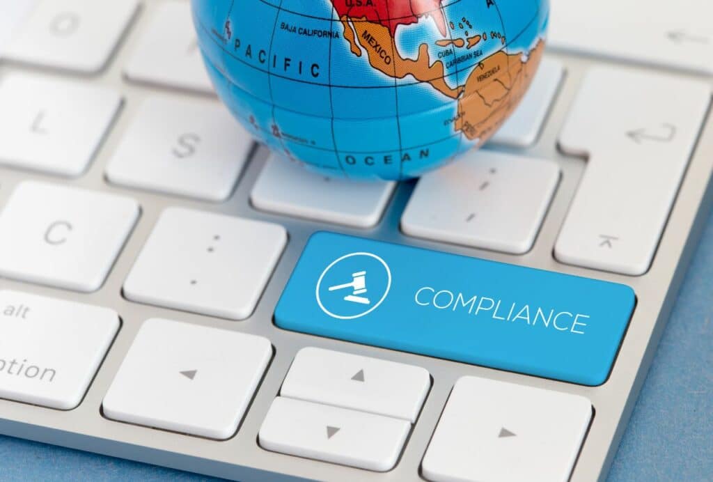 El compliance no tiene por qué parar en agosto, pero tampoco hace falta que vista de traje. Con pequeñas acciones estratégicas, puedes mantener activo tu sistema de cumplimiento, proteger a tu organización y reforzar tu cultura ética incluso en temporada baja. Y si necesitas ayuda, aquí estamos para ayudarte.