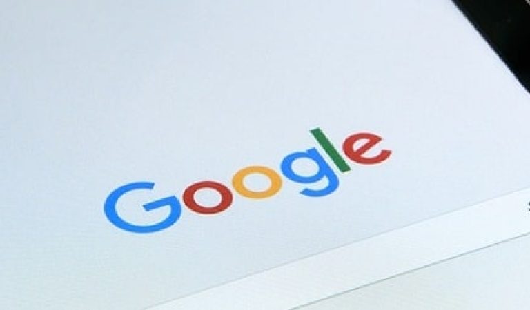 google-on-your-smartphone-1796337_960_720ss