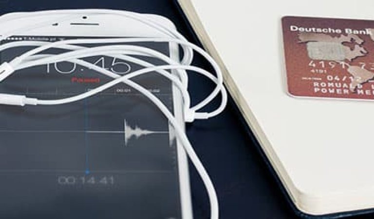 iphone-624709_96k0_720