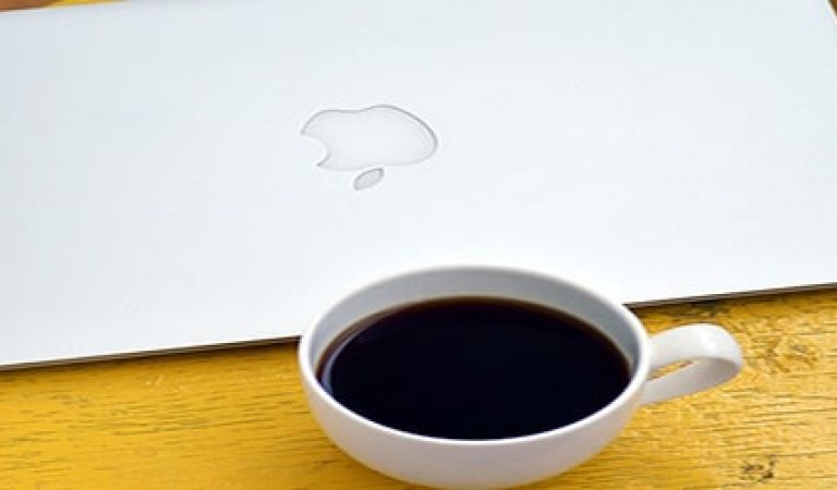 laptop-1367298_960_720a