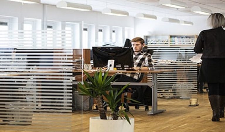 office-2360063_960_720hh