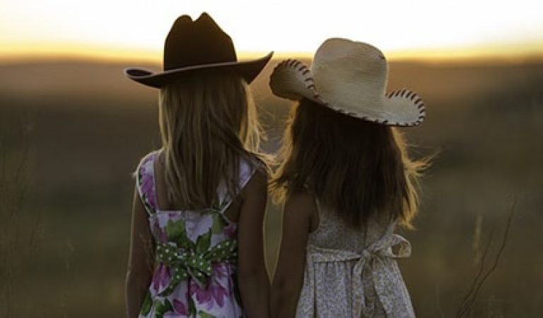 sisters-931151_960_72v0